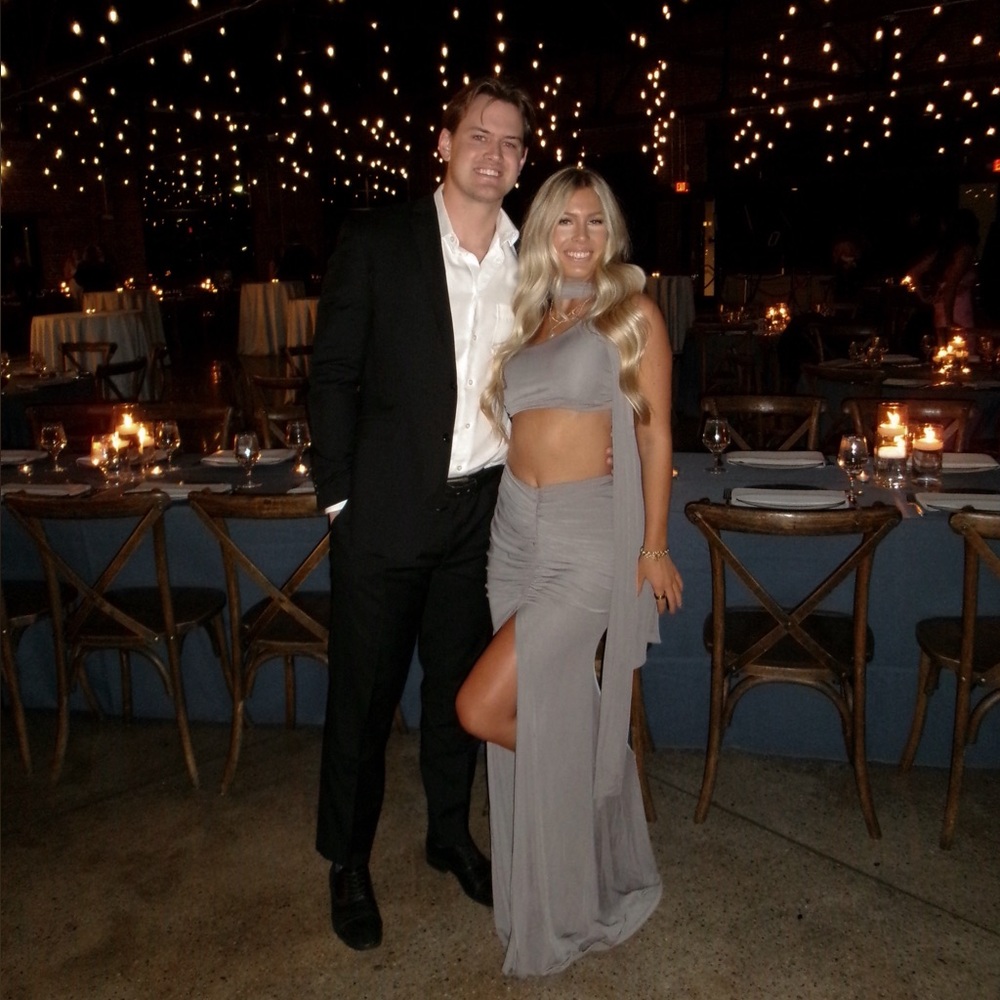 Denisse Maxi Dress in Grey
h:ours / XS
Worn once.